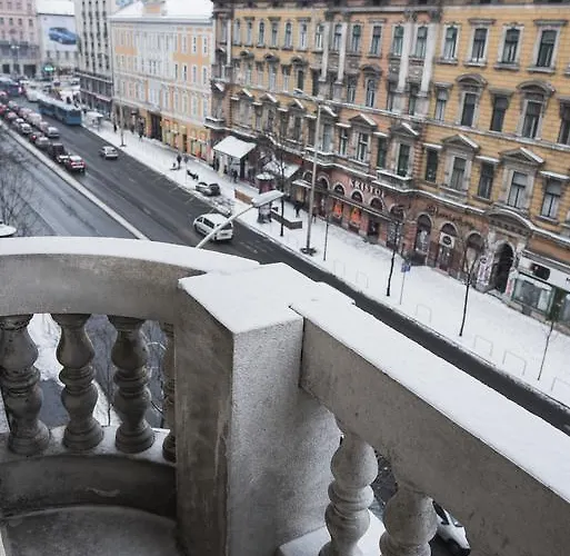 Apartamento In Iii. Budapeste