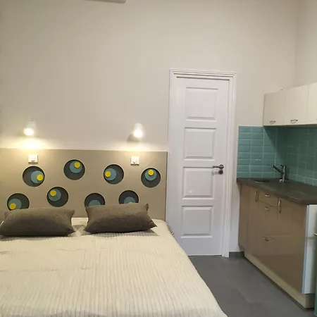 In Iii. Apartment