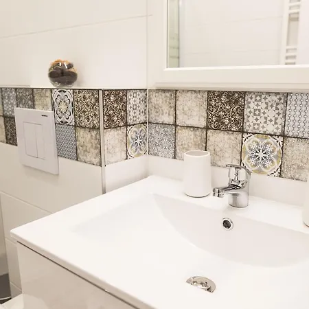 Apartamento In Iii. *